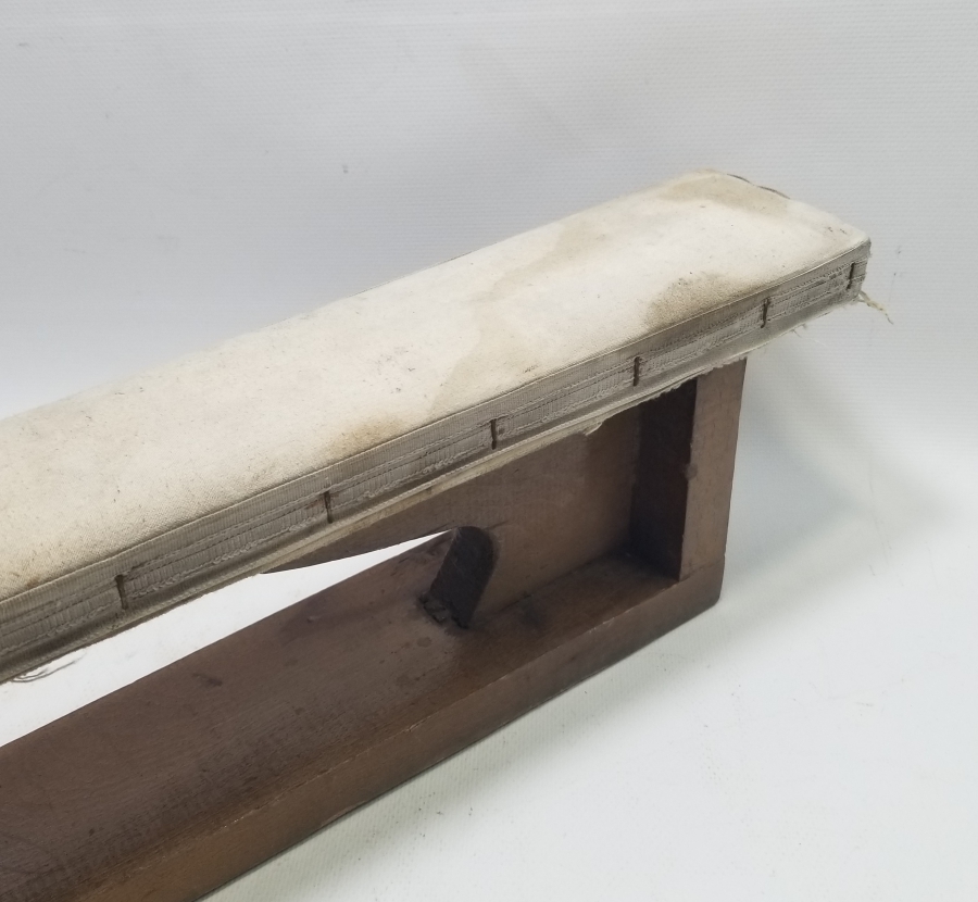 OSMANLI DÖNEMİ EL YAPIMI İPEK KUMAŞ ÜTÜ MASASI