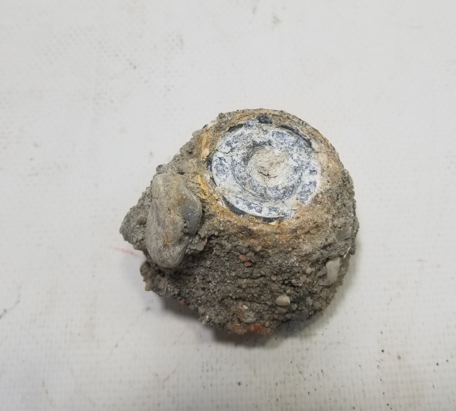 1. DÜNYA SAVAŞI DÖNEMİ FOSİLLEŞMİŞ OSMANLI TOP MERMİSİ BAŞLIĞI