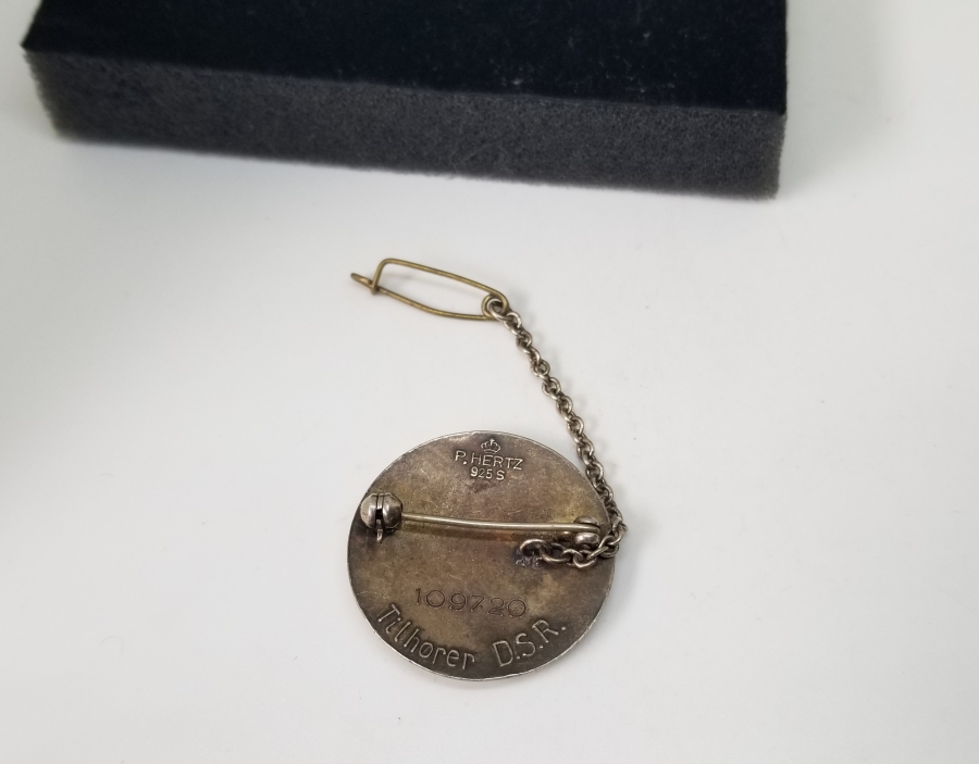 ÜZERİ MİNE İŞÇİLİKLİ ANTİKA GÜMÜŞ AVRUPA ROZET