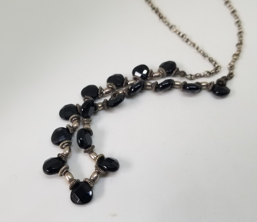 GRANAT TAŞLI ÖZEL YAPIM GÜMÜŞ GERDANLIK