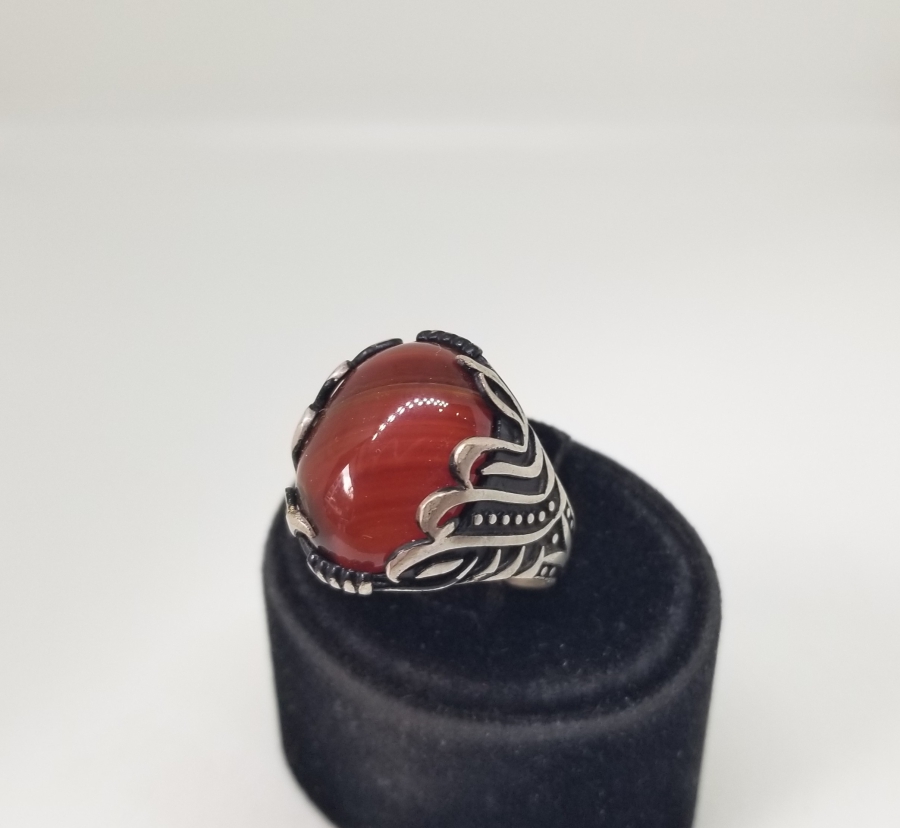 KABARTMA İŞÇİLİKLİ AKİK TAŞLI GÜMÜŞ YÜZÜK