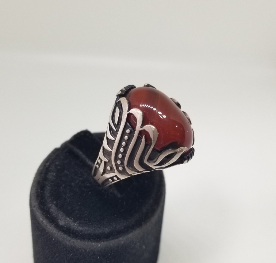 KABARTMA İŞÇİLİKLİ AKİK TAŞLI GÜMÜŞ YÜZÜK