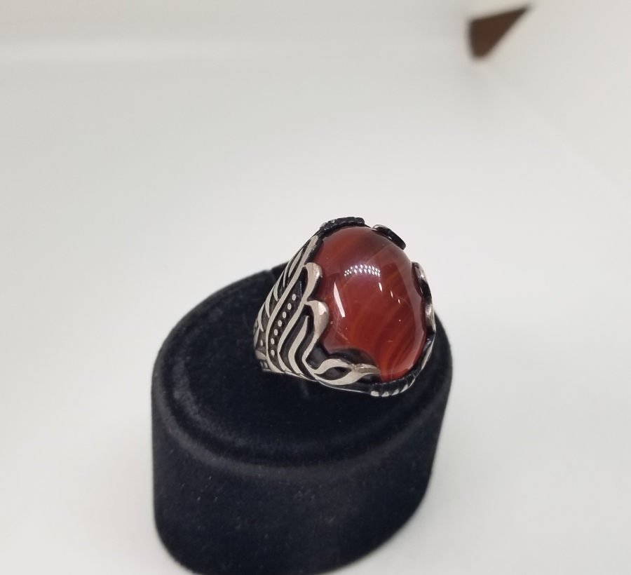 KABARTMA İŞÇİLİKLİ AKİK TAŞLI GÜMÜŞ YÜZÜK