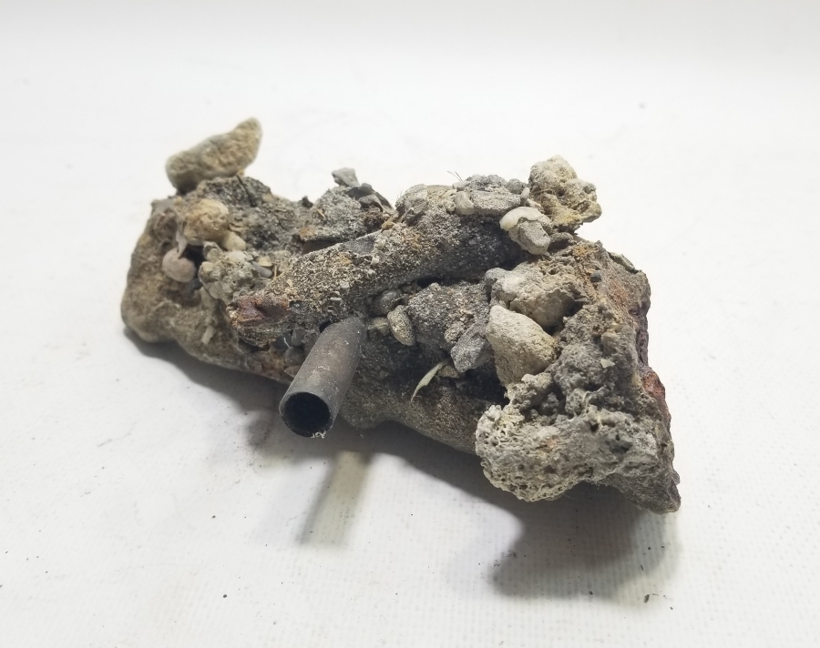 1. DÜNYA SAVAŞI DÖNEMİ FOSİLLEŞMİŞ OSMANLI MAVZER MERMİSİ KOVANI