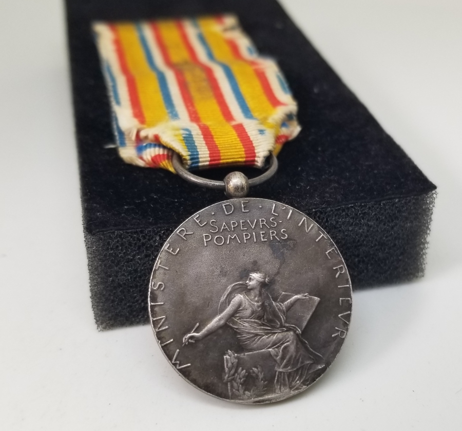 ORİJİNAL ASKISIYLA 1. DÜNYA SAVAŞI DÖNEMİ FRANSIZ GÜMÜŞ LİYAKAT MADALYASI