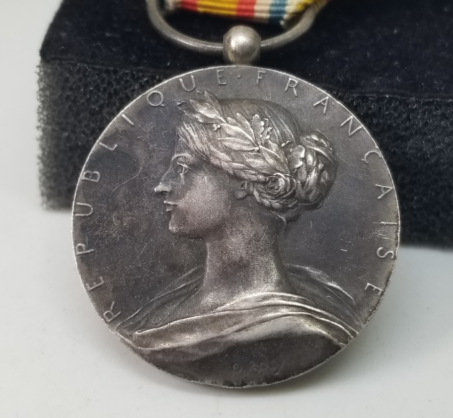 ORİJİNAL ASKISIYLA 1. DÜNYA SAVAŞI DÖNEMİ FRANSIZ GÜMÜŞ LİYAKAT MADALYASI