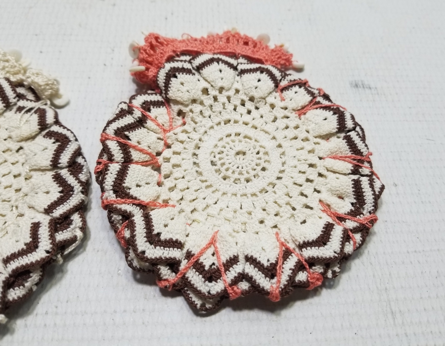 İKİ ADET ANTİKA KESE