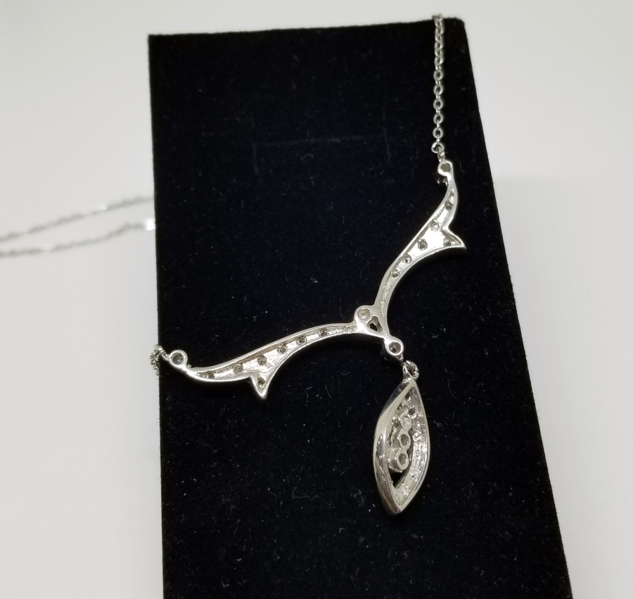 PIRLANTA TAŞLI DAMLA MODEL GERDANLIK