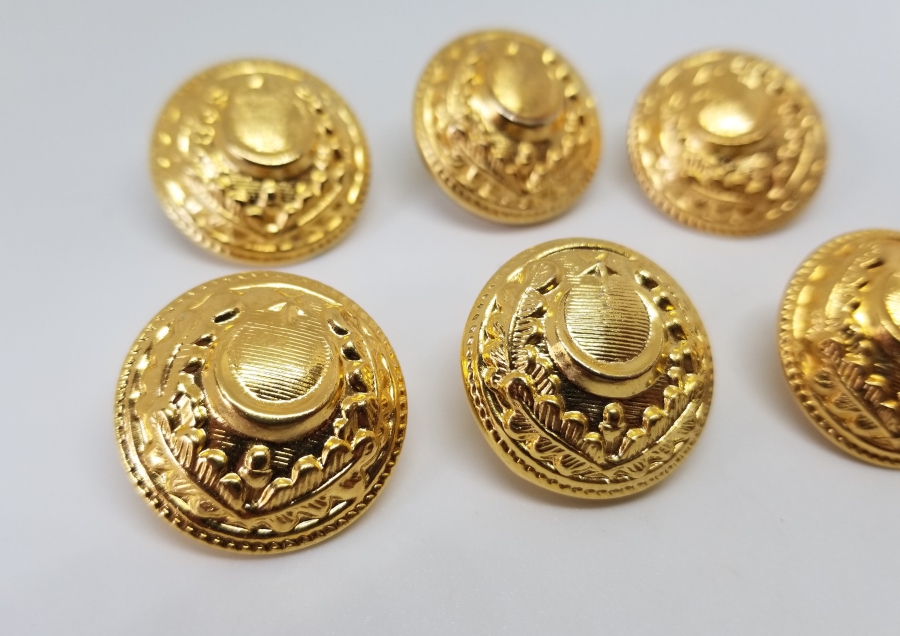 ÜZERİ ALTI VERMEYLİ ANTİKA SUBAY DÜĞMELERİ LOTU
