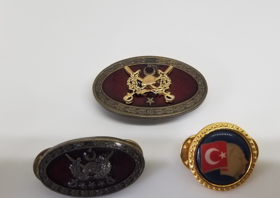 ANTİKA SUBAY ROZETİ LOTU