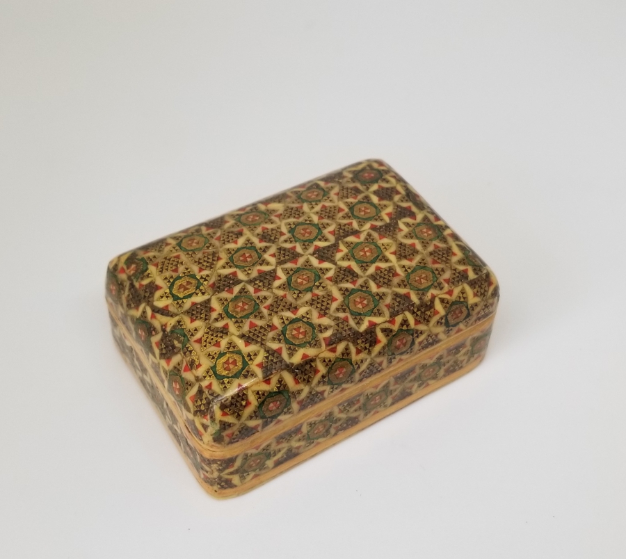 HATEM İŞİ ANTİKA KAPAKLI KUTU