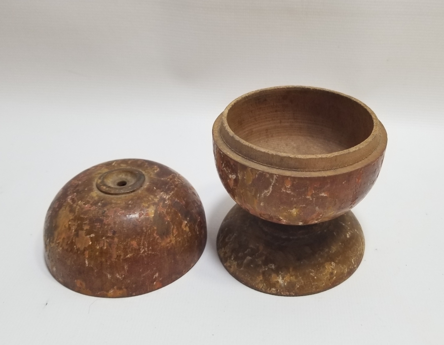 ÜZERİ KÖK BOYALI OSMANLI DÖNEMİ NADİR TEKKE İŞİ TESPİH KUTUSU