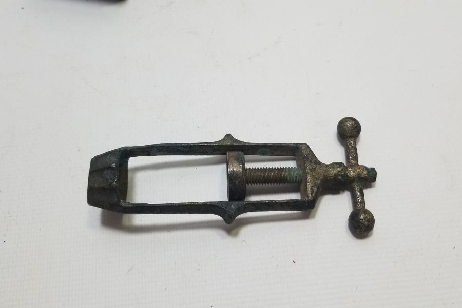 ANTİKA FİŞEK SIKIŞTIRMA ALETİ