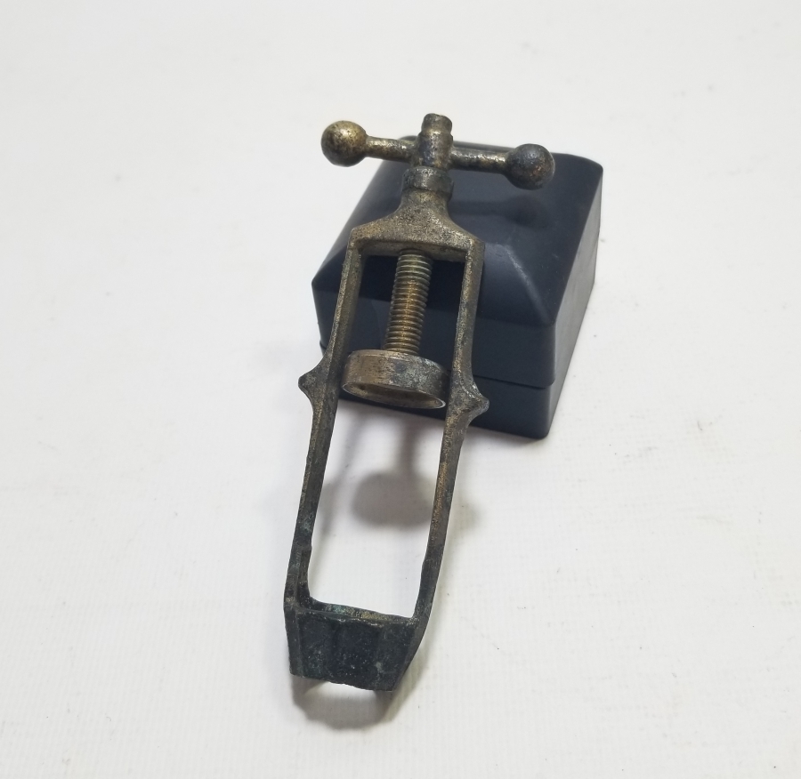 ANTİKA FİŞEK SIKIŞTIRMA ALETİ