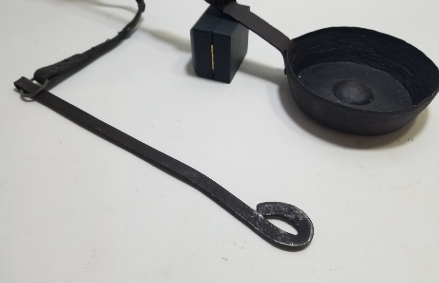 ORİJİNAL KARIŞTIRICISIYLA OSMANLI DÖNEMİ NADİR KAHVE KAVURMA TAVASI