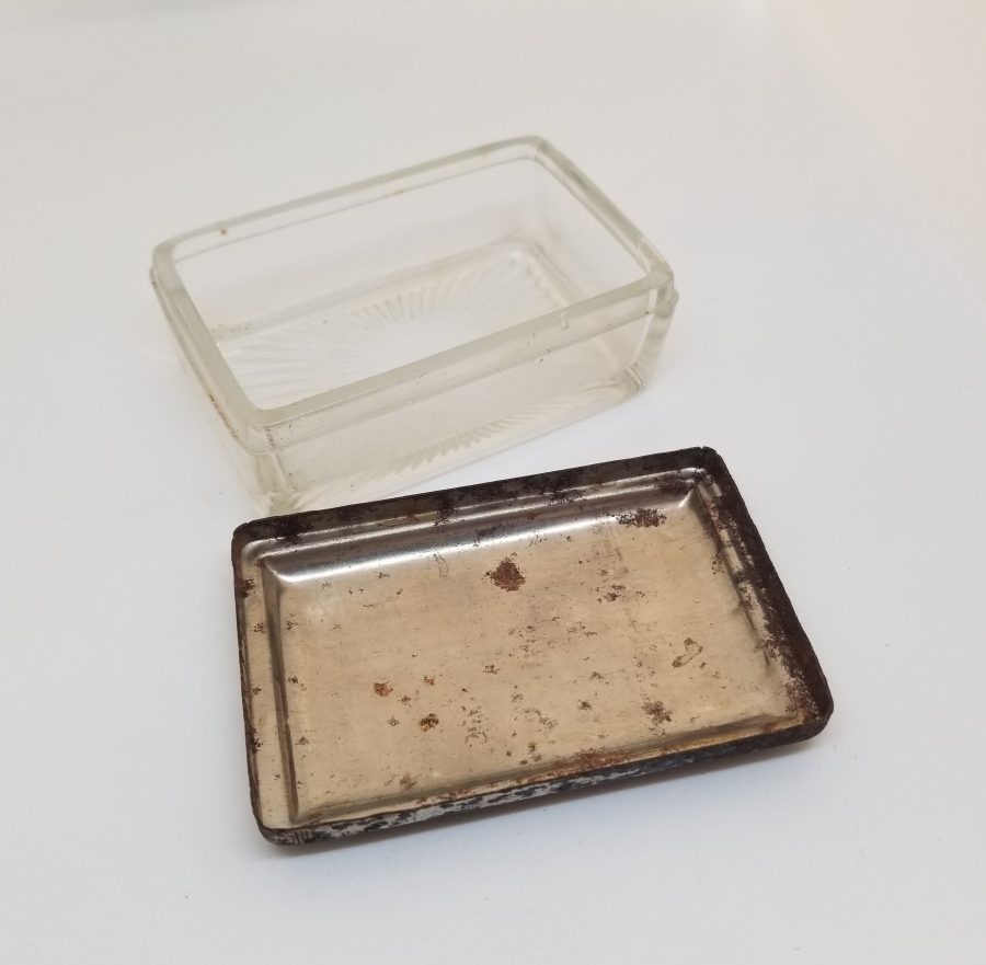 ANTİKA KAPAKLI KUTU