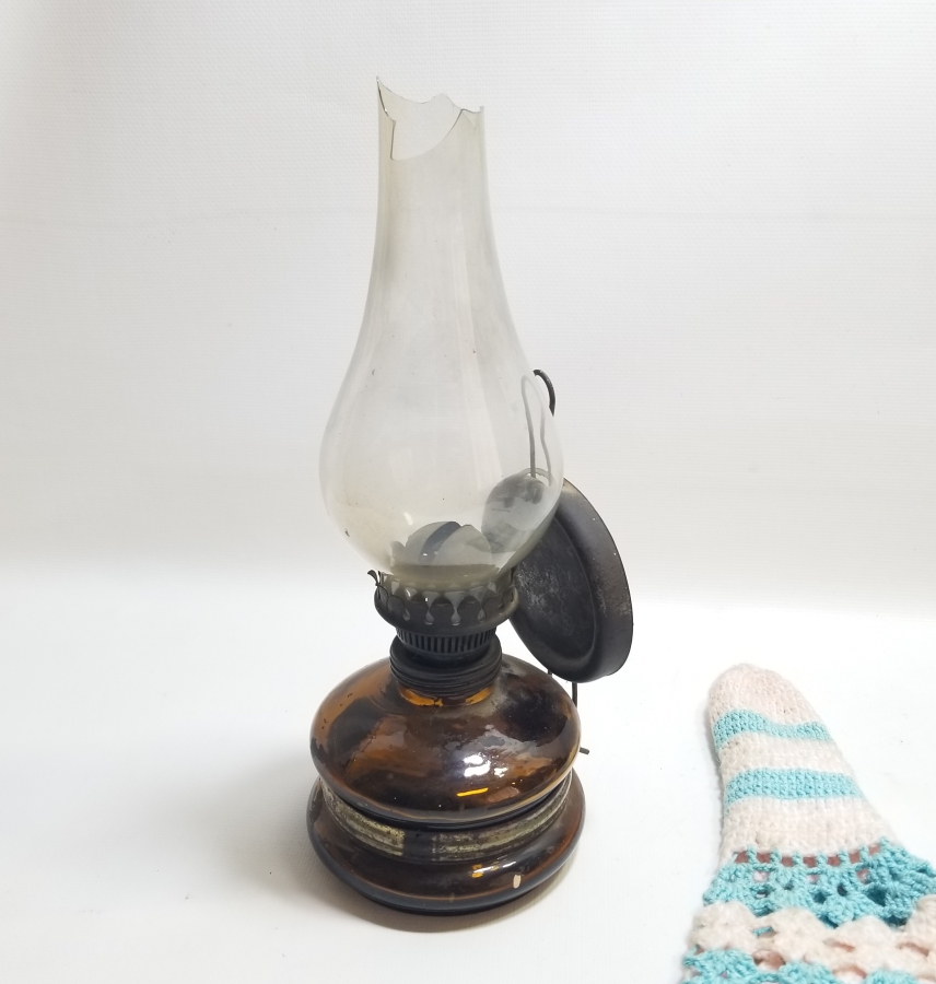 ORİJİNAL BACA KORUMASIYLA ANTİKA GAZ LAMBASI