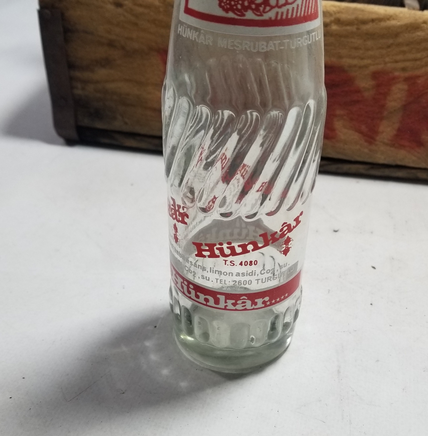 ANTİKA KASASINDA HÜNKAR GAZOZ ŞİŞELERİ LOTU