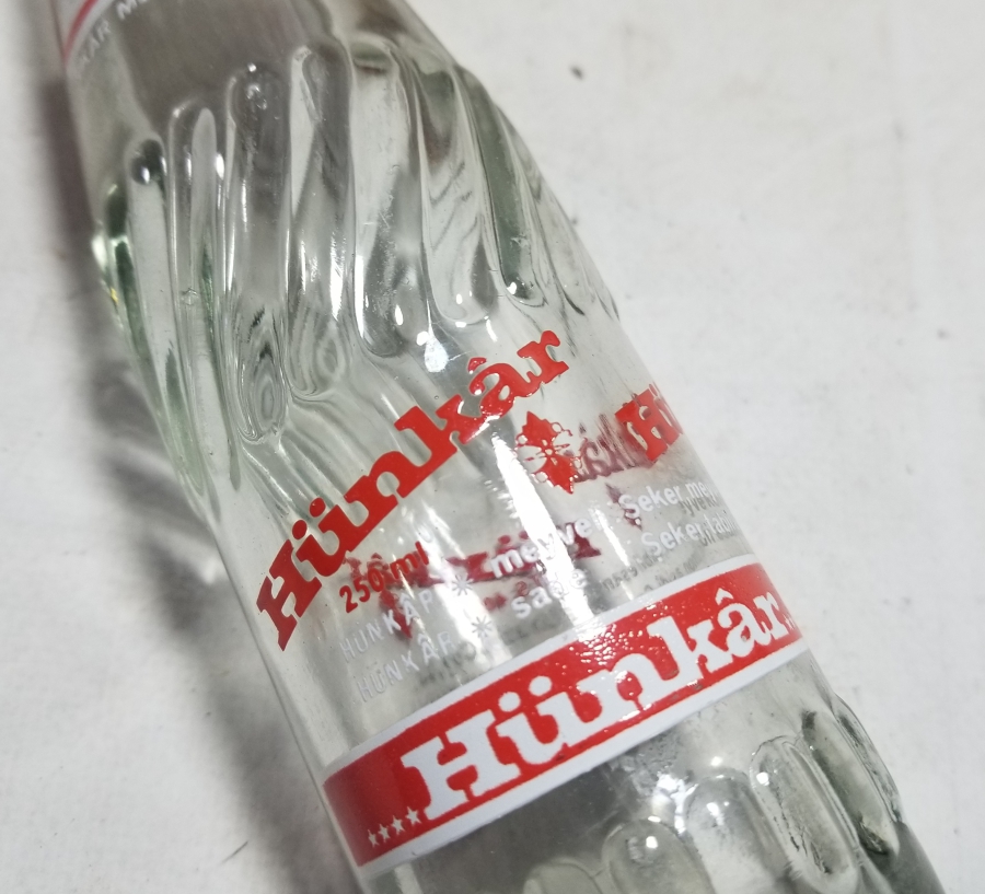 ANTİKA KASASINDA HÜNKAR GAZOZ ŞİŞELERİ LOTU