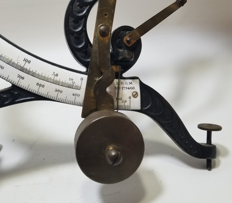 EMAYE KADRANLI ANTİKA DEV BOY POSTA TERAZİSİ