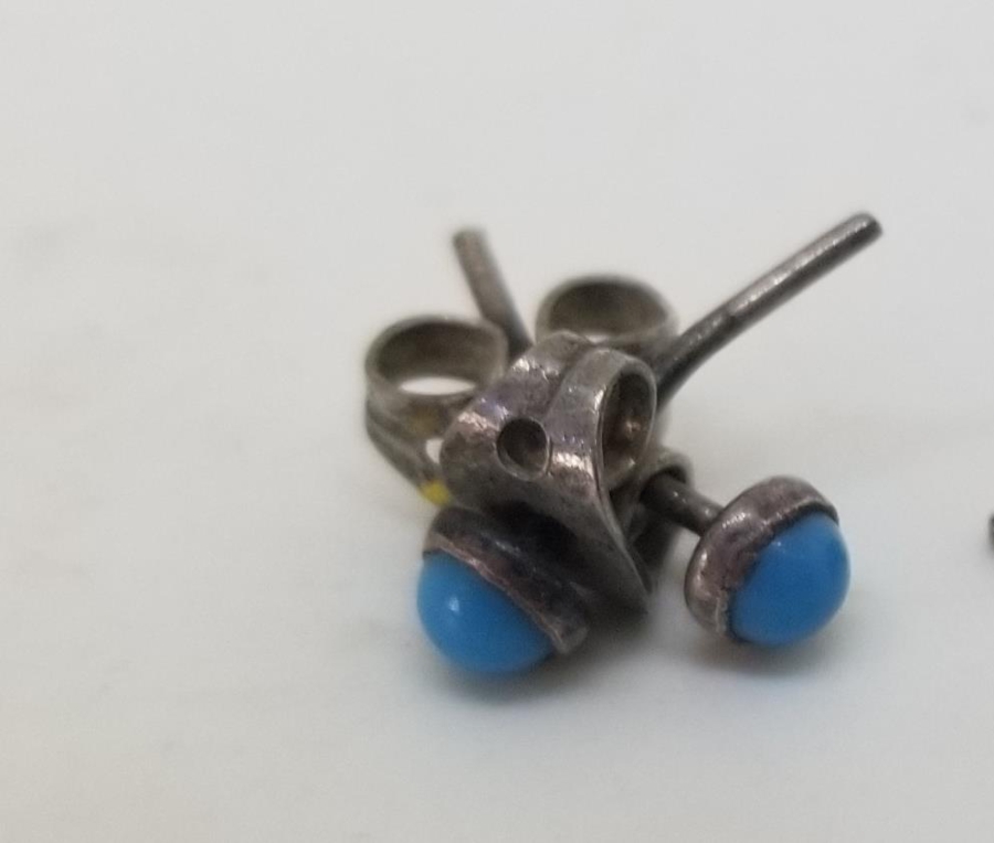 TURKUAZ TAŞLI GÜMÜŞ KÜPE