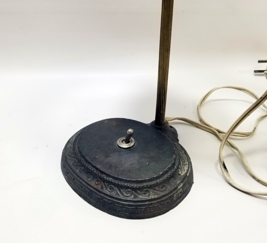 ÇALIŞIR DURUMDA ANTİKA MASA LAMBASI