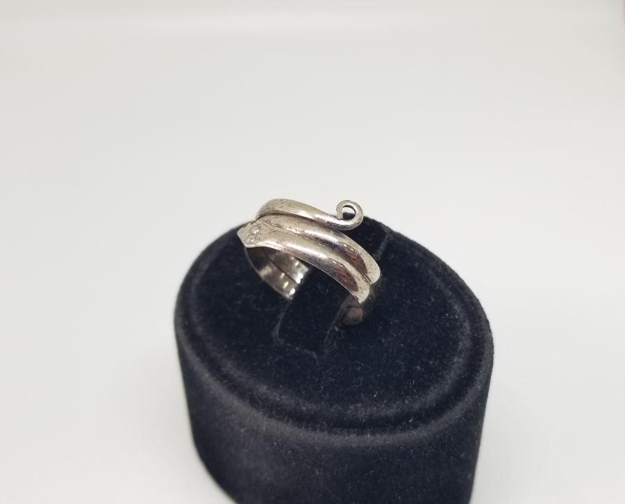 KABARTMA İŞÇİLİKLİ YILAN FORMLU OSMANLI DÖNEMİ RUM İŞİ YÜZÜK