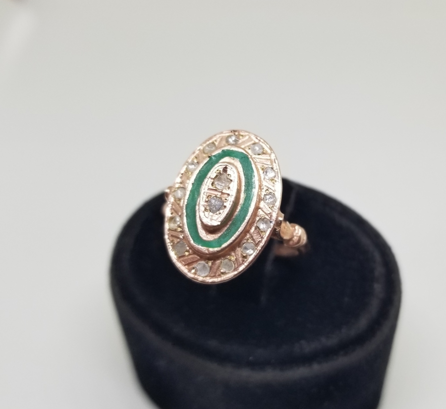 FRANSIZ MEKİĞİ MODELİ ELMAS TAŞLI YÜZÜK