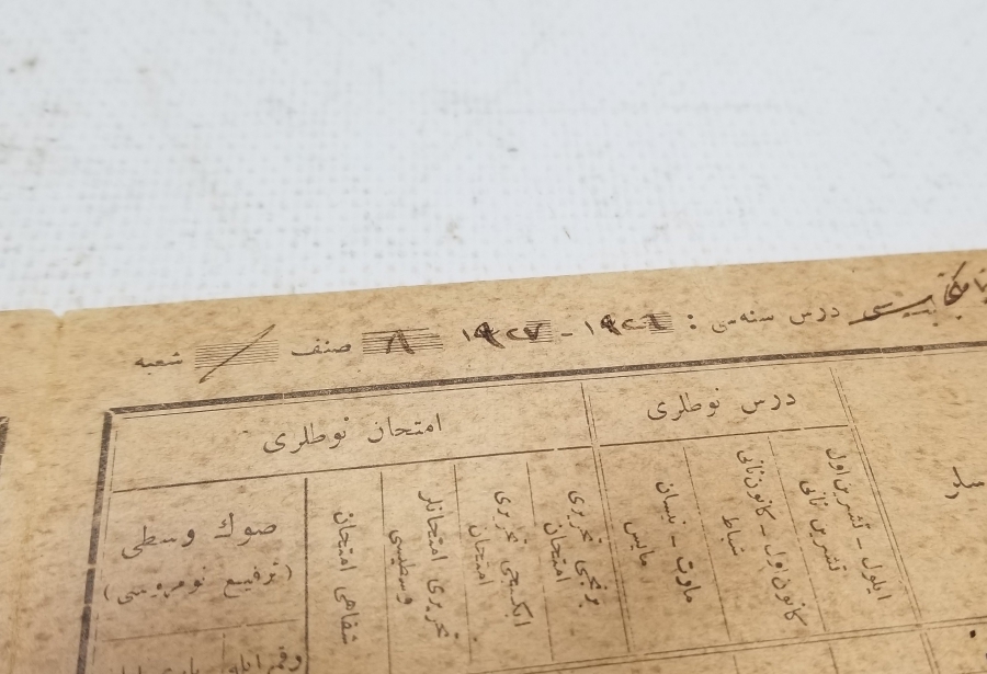 CUMHURİYET BAŞLARI OSMANLICA YAZILI KARNE