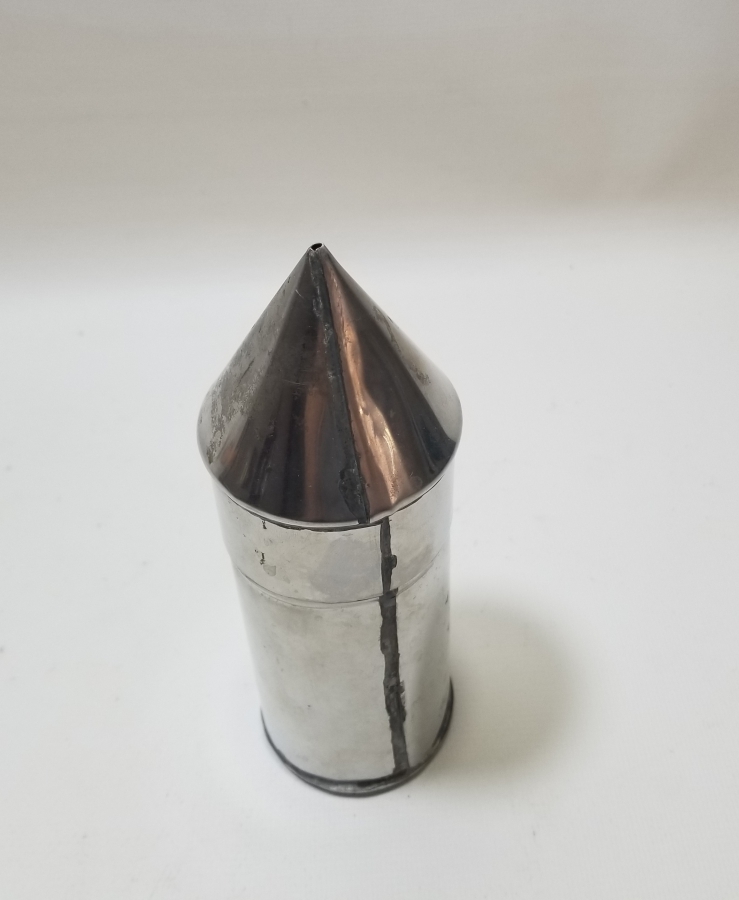 KALEM FORMUNDA YAPILMIŞ ANTİKA KAPAKLI KALEM KUTUSU