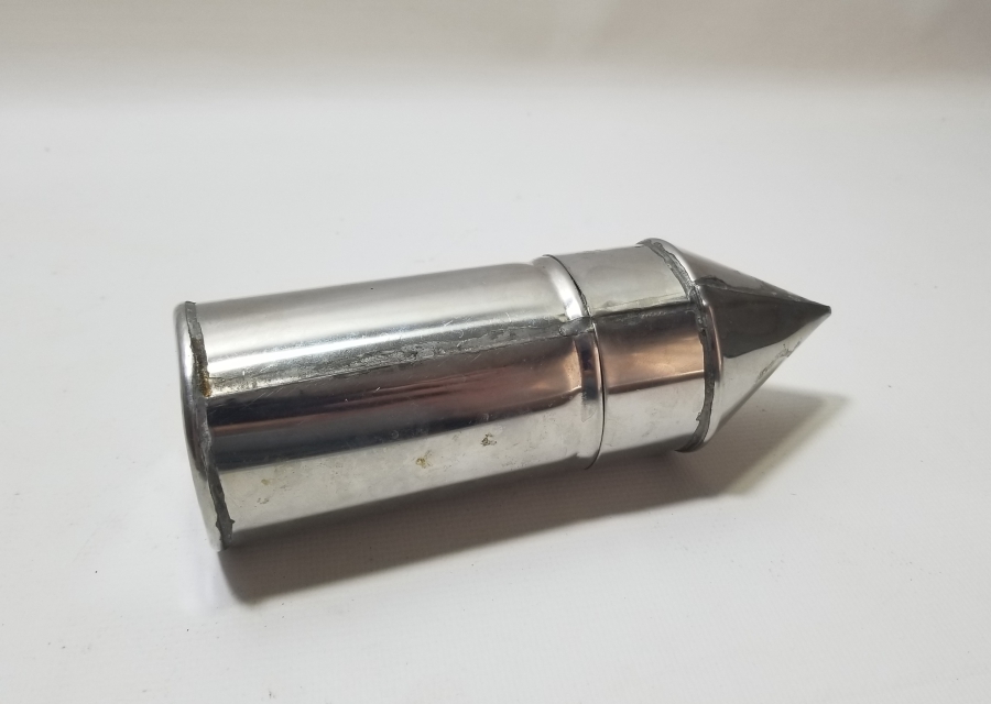 KALEM FORMUNDA YAPILMIŞ ANTİKA KAPAKLI KALEM KUTUSU