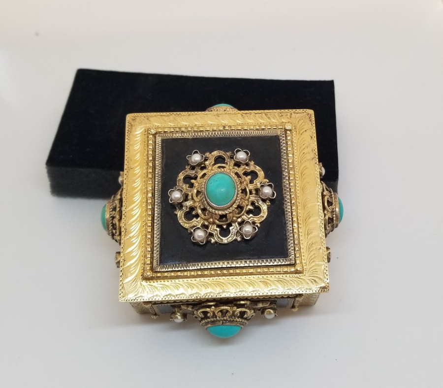 TURKUAZ TAŞLI VE ALTIN KAPLAMA ÖZEL YAPIM ANTİKA KUTU