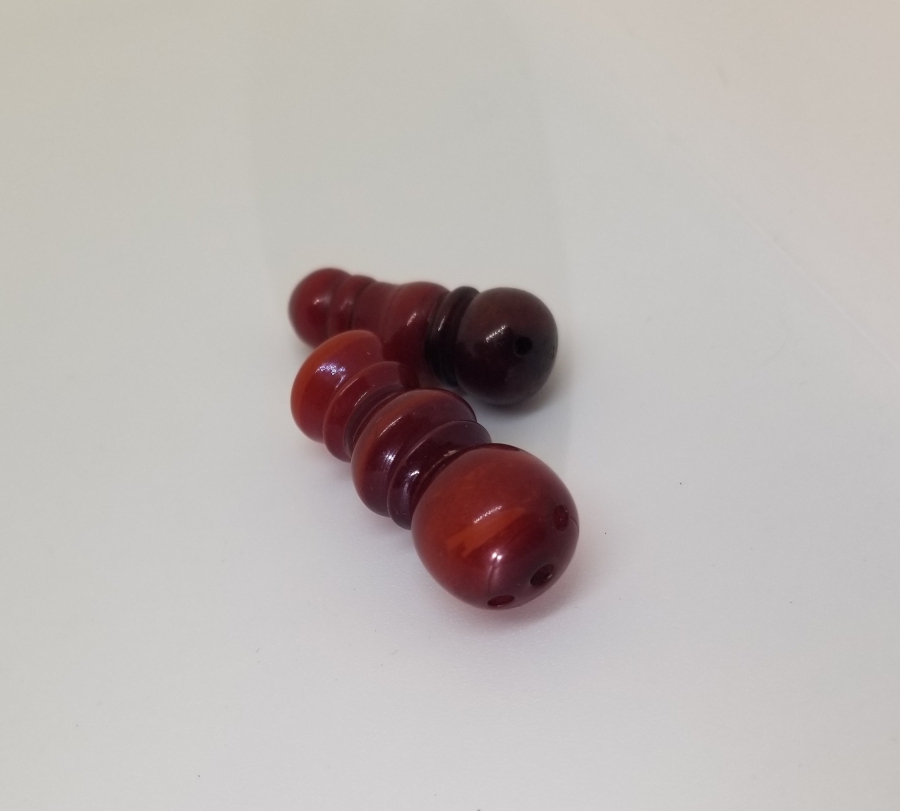 İKİ ADET ANTİKA TESPİH İMAMESİ