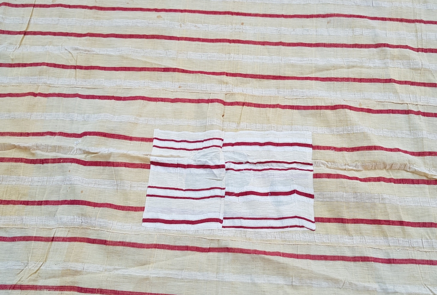 OSMANLI DÖNEMİ ÇOK NADİR ÜZERİ İŞLEMELİ İĞNE OYALI İPEK YATAK ÖRTÜSÜ