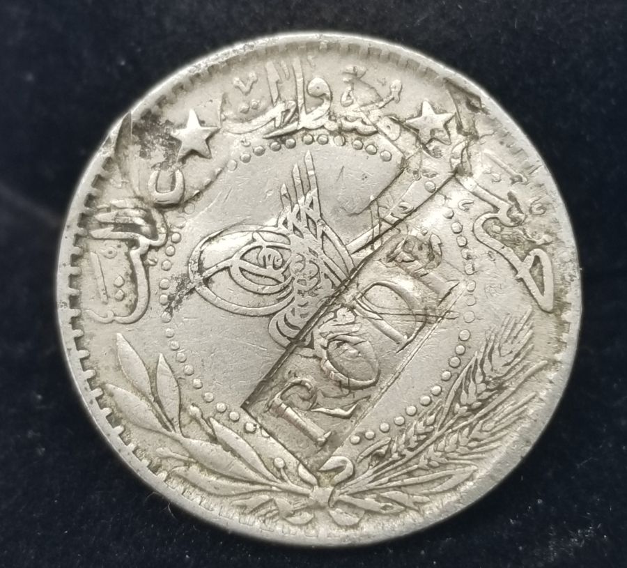 ÜZERİ OSMANLICA VE LATİN HARFLERİYLE RODOS KONTRMARKLI 20 PARA