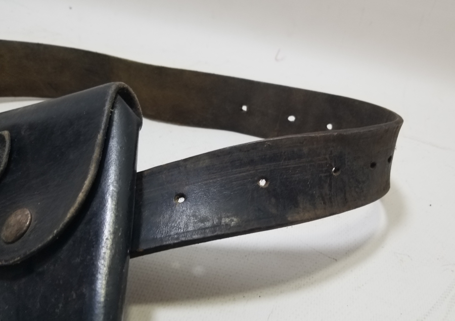 ÜZERİ OSMANLICA YAZILI ÇOK NADİR OSMANLI SUBAY TABANCA KILIFI VE KEMERİ