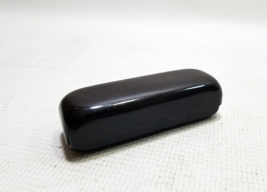 ANTİKA AHŞAP KAPAKLI BAKALİT KUTU