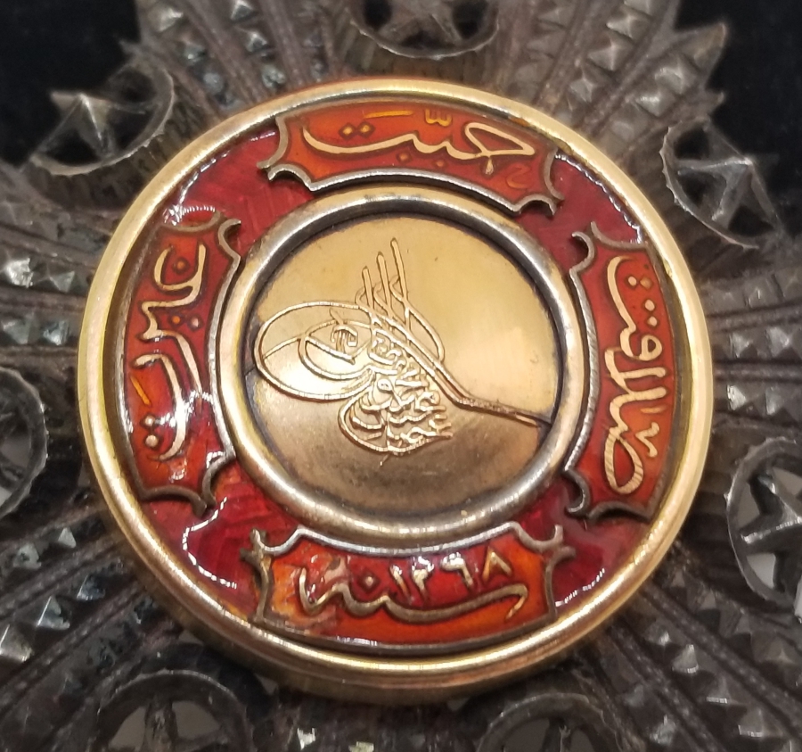 ORJİNAL ASKISI İLE 4. DERECE MECİDİ NİŞANI