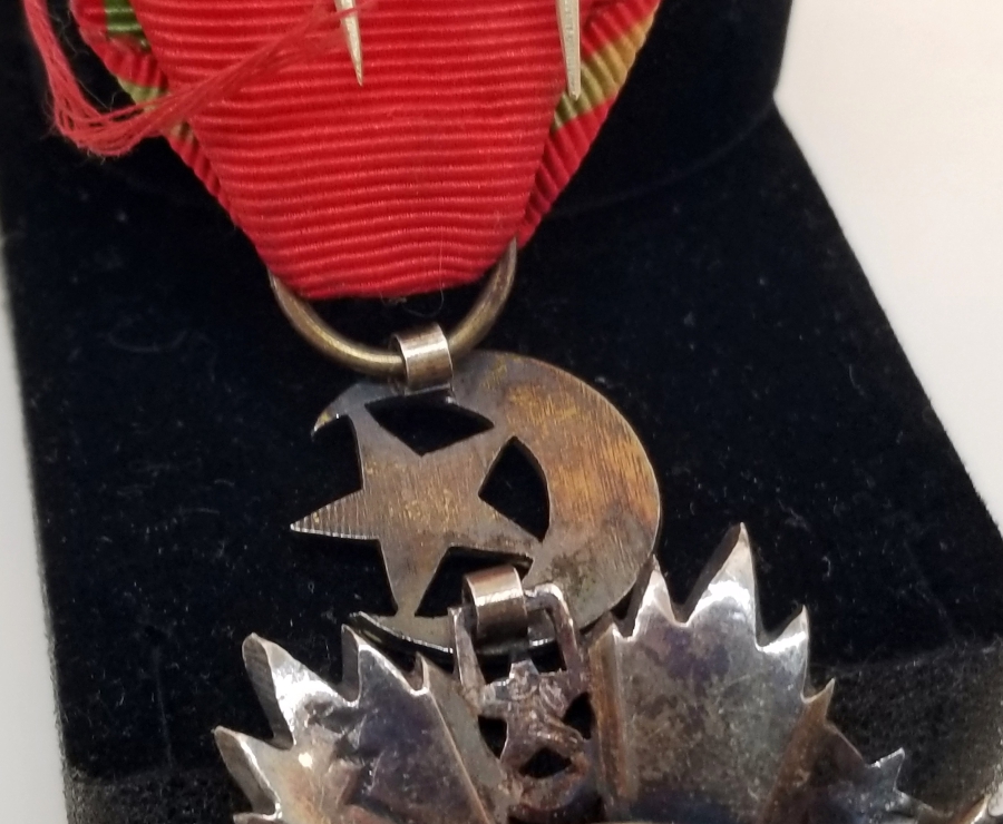 ORJİNAL ASKISI İLE 4. DERECE MECİDİ NİŞANI