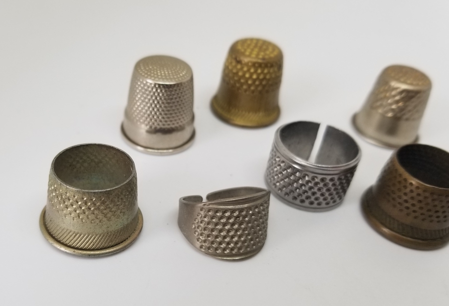 ALTIN VE GÜMÜŞ KAPLAMA ANTİKA TERZİ YÜKSÜĞÜ LOTU