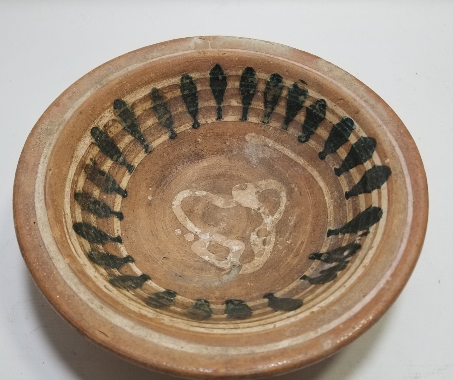 AKITMA İŞÇİLİKLİ VE USTASININ ADI YAZILI NADİR KINIK KASE