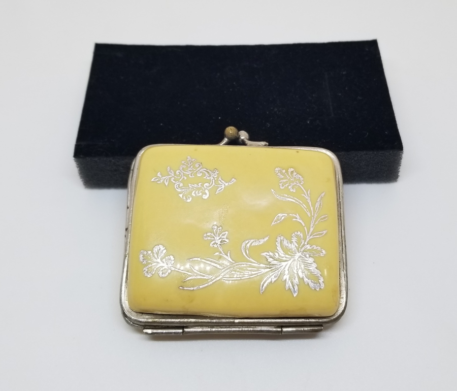 OSMANLI DÖNEMİ GÜMÜŞ VARAKLI CÜZDAN