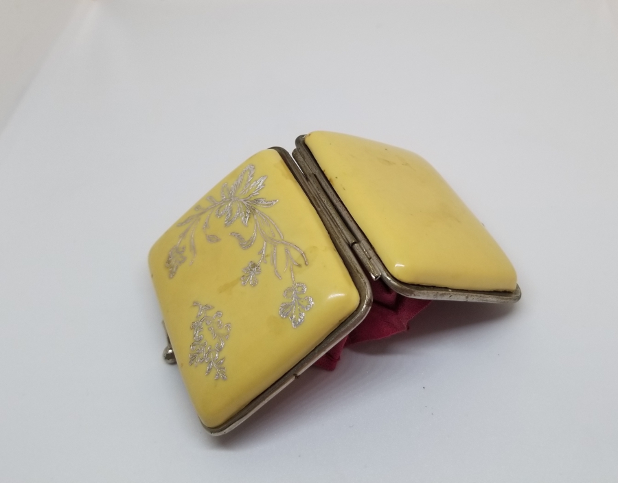 OSMANLI DÖNEMİ GÜMÜŞ VARAKLI CÜZDAN