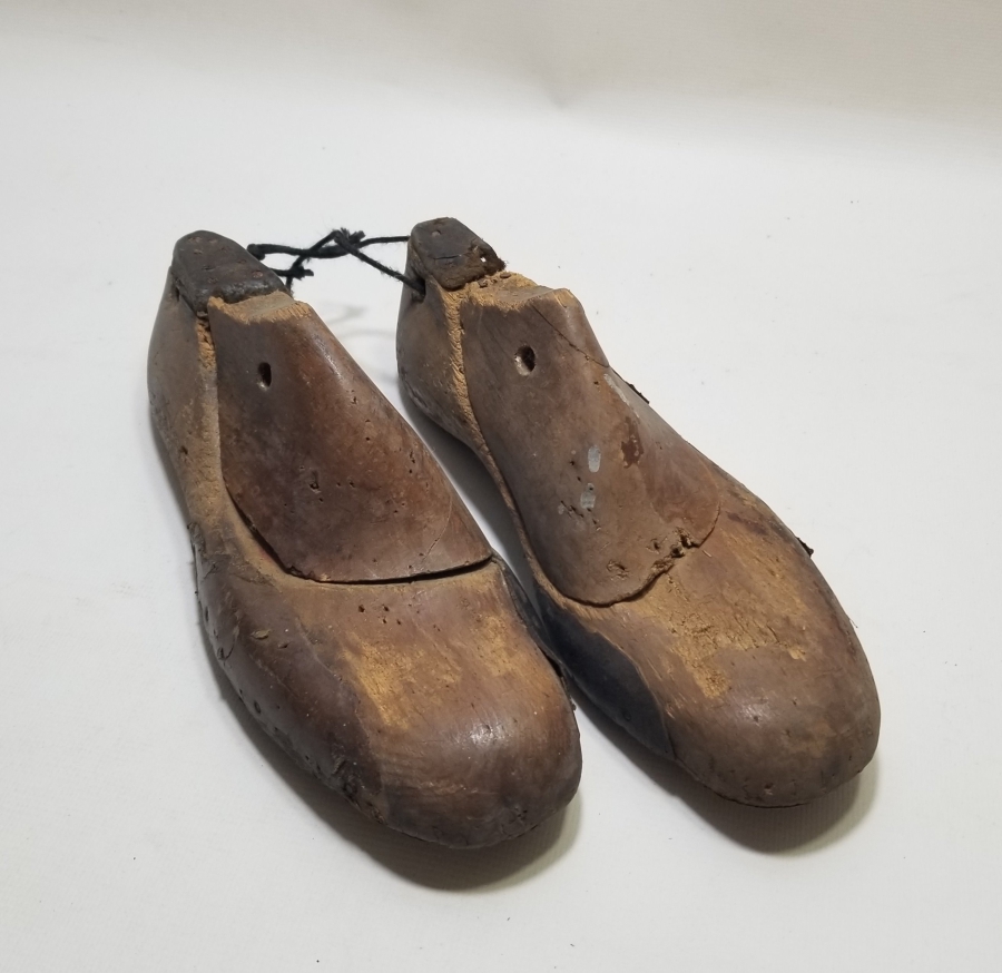 OSMANLI DÖNEMİ EL YAPIMI AHŞAP AYAKKABICI KALIBI