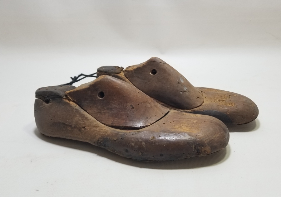 OSMANLI DÖNEMİ EL YAPIMI AHŞAP AYAKKABICI KALIBI