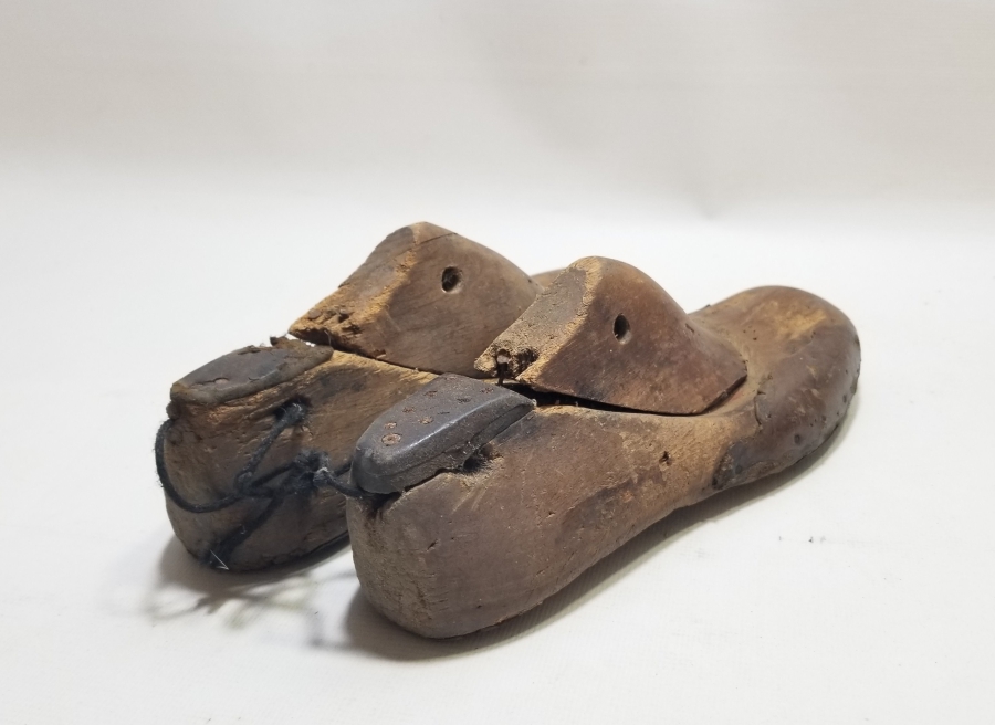 OSMANLI DÖNEMİ EL YAPIMI AHŞAP AYAKKABICI KALIBI