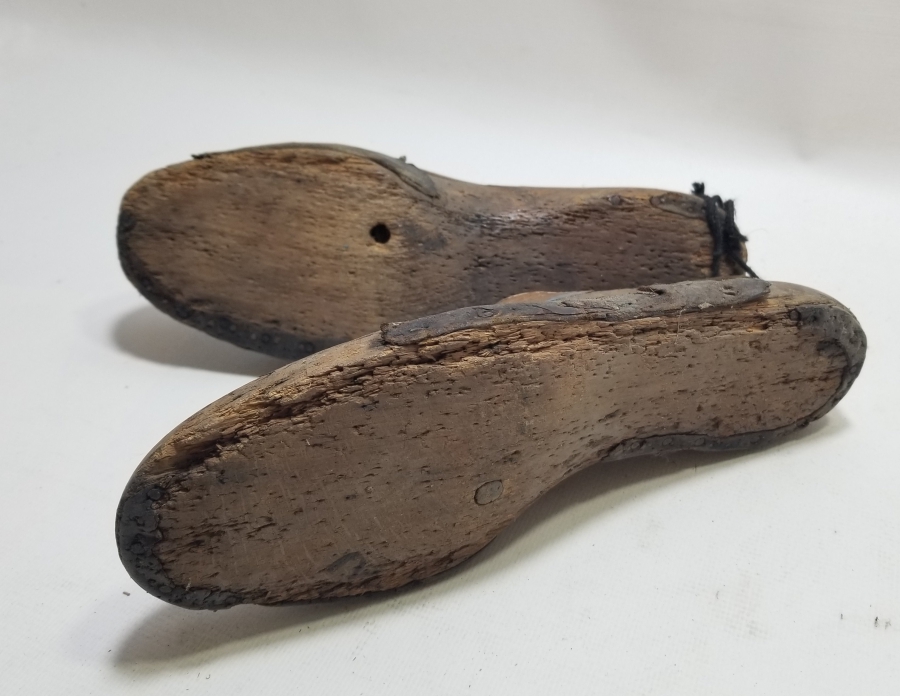 OSMANLI DÖNEMİ EL YAPIMI AHŞAP AYAKKABICI KALIBI