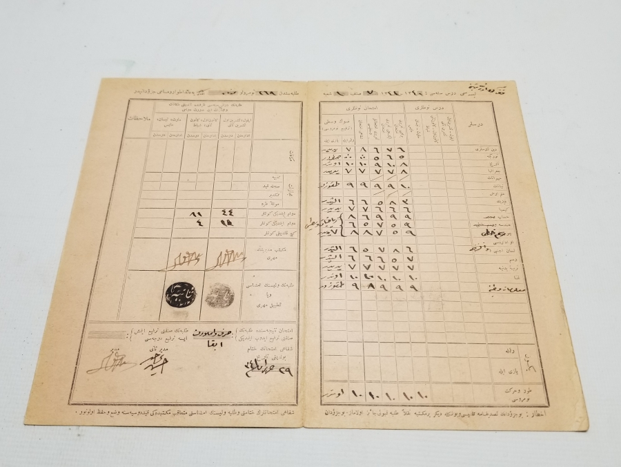 CUMHURİYETİN İLK KARNESİ