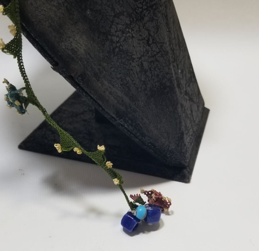 OSMANLI DÖNEMİ NADİR TİPTE İĞNE OYALI KIRKAĞAÇ BASKILI NADİR GELİN FESİ