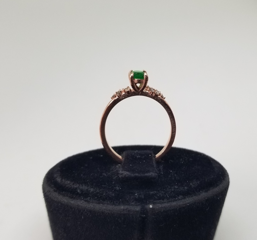 ZÜMRÜT VE PIRLANTA TAŞLI ÖZEL YAPIM YÜZÜK